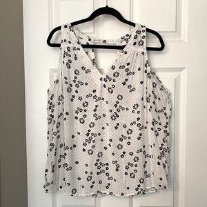 Gap sleeveless blouse